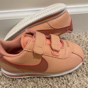 Toddler girls nike cortez